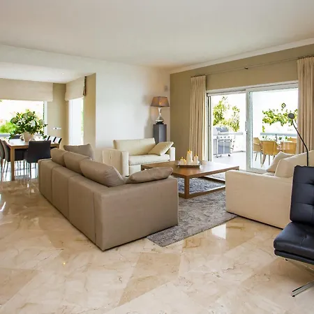Fantastic Luxury Near