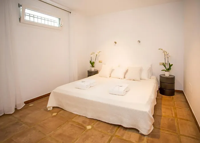 30439 - Fantastic Luxury Near Villa *